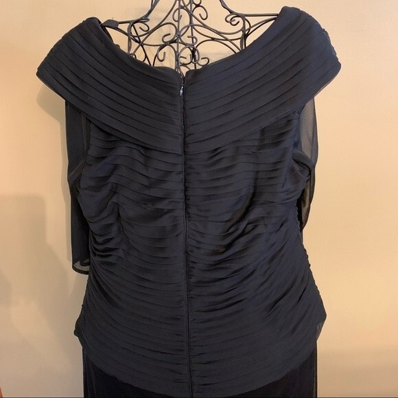 ALEX EVENINGS Black Ruched Bodice Chiffon Maxi Dress – Size 20W - Picture 5 of 8